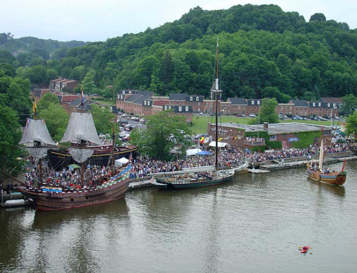 Kingston, New York 2009 <br>One of the many maritime festivals and voyages of discovery made by The <i>Half Moon </i>to towns and cities along the Hudson, Connecticut, and Delaware Rivers for over 30 years.<br> (1994-2014)</br>